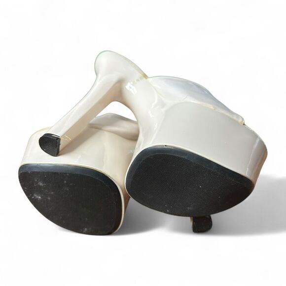 Ellie White Platform High Heel Shoes – Size 8 - Picture 11 of 12
